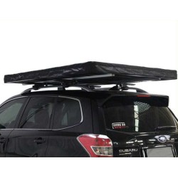 Tente de toit, toit souple et imperméable.