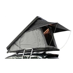 Tente de toit, toit souple et imperméable.