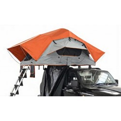 Tente de toit déployante, toit souple et imperméable.